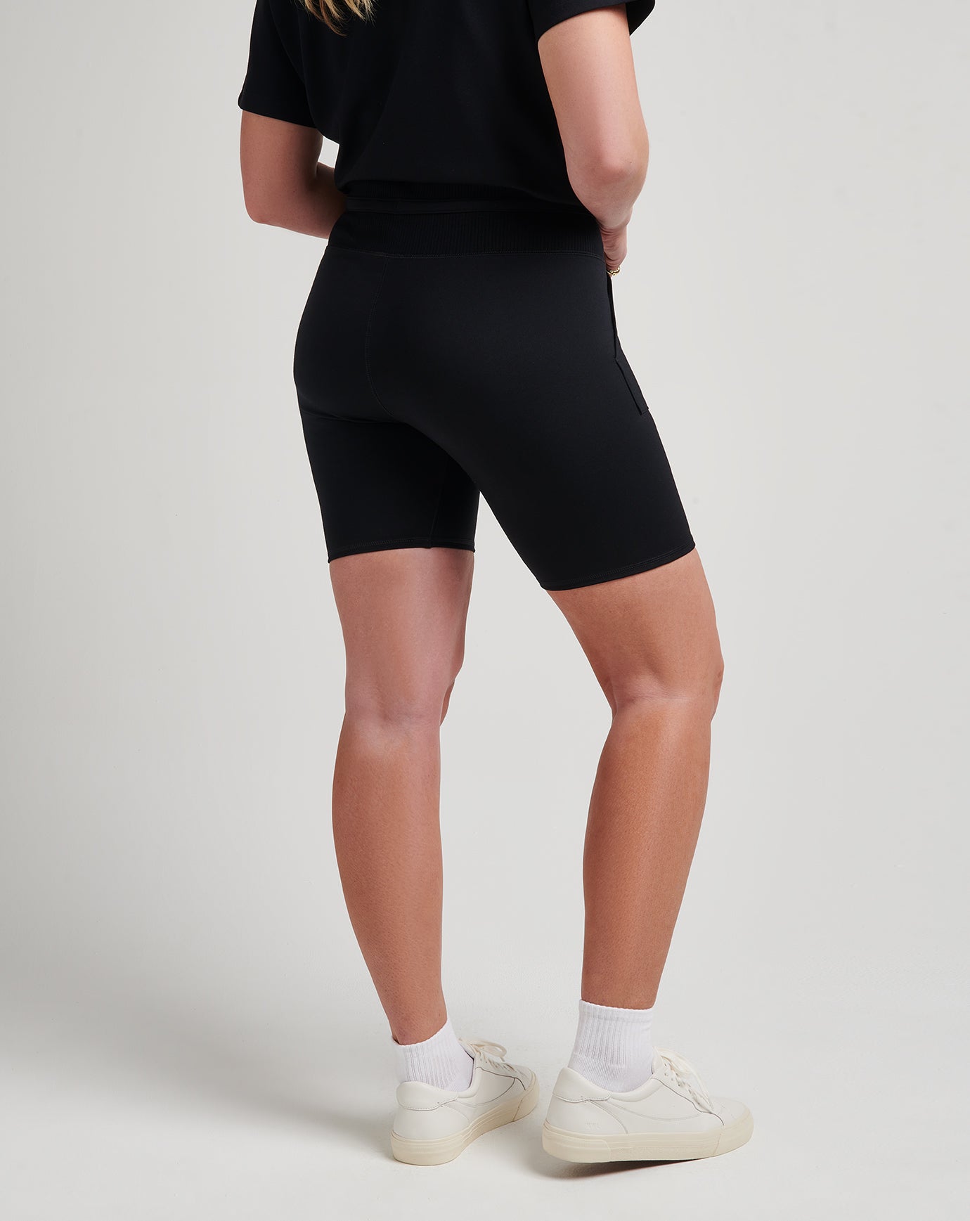 Athens E-Waist Short