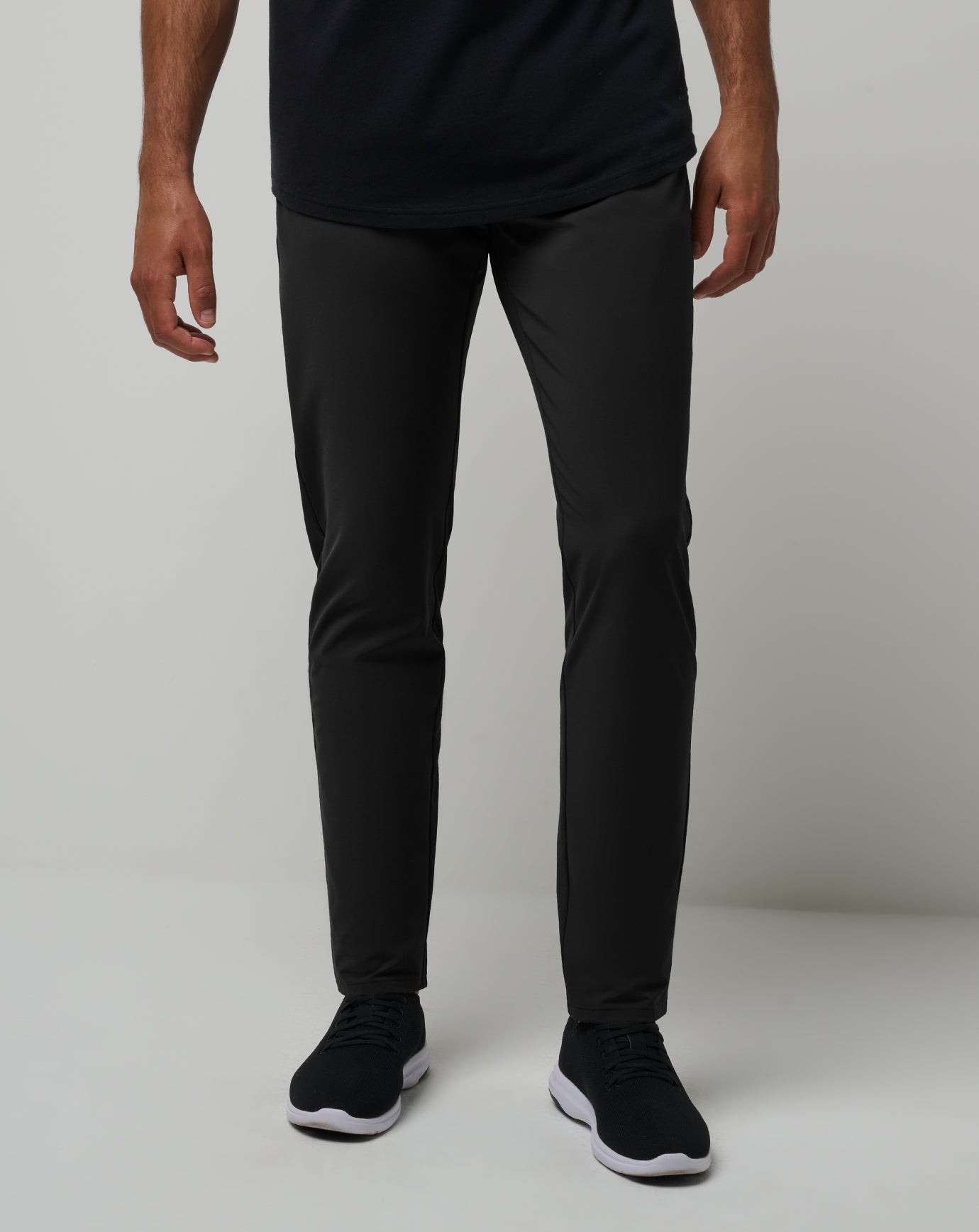 Open To Close Tech Chino Pant