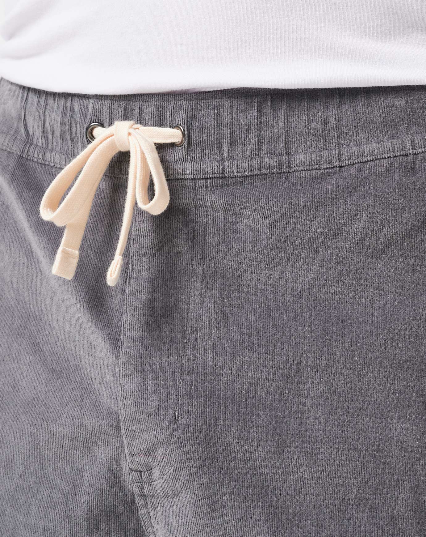 Cuddy Cabin Short 8In