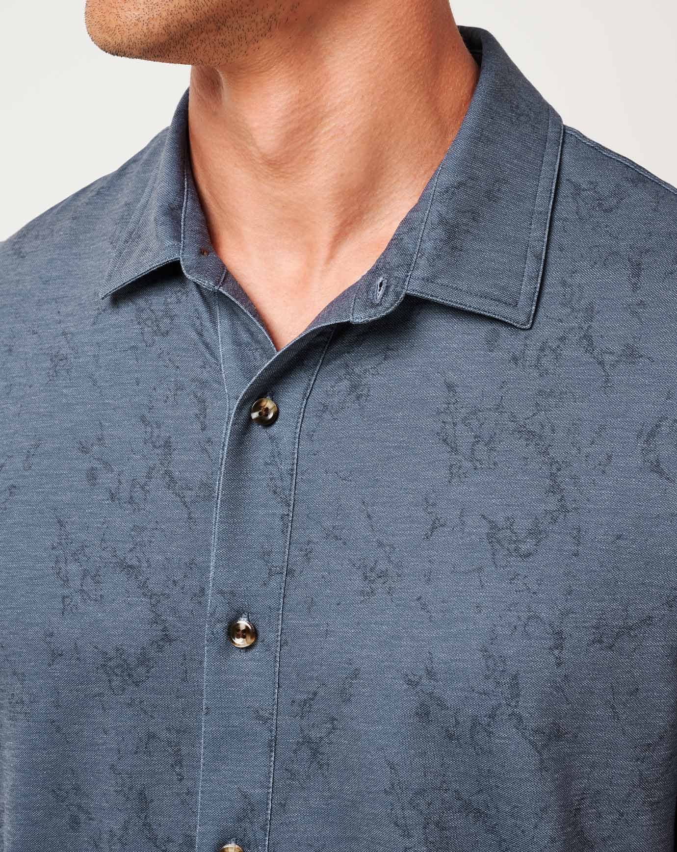 Featherweight Tides Button-Up