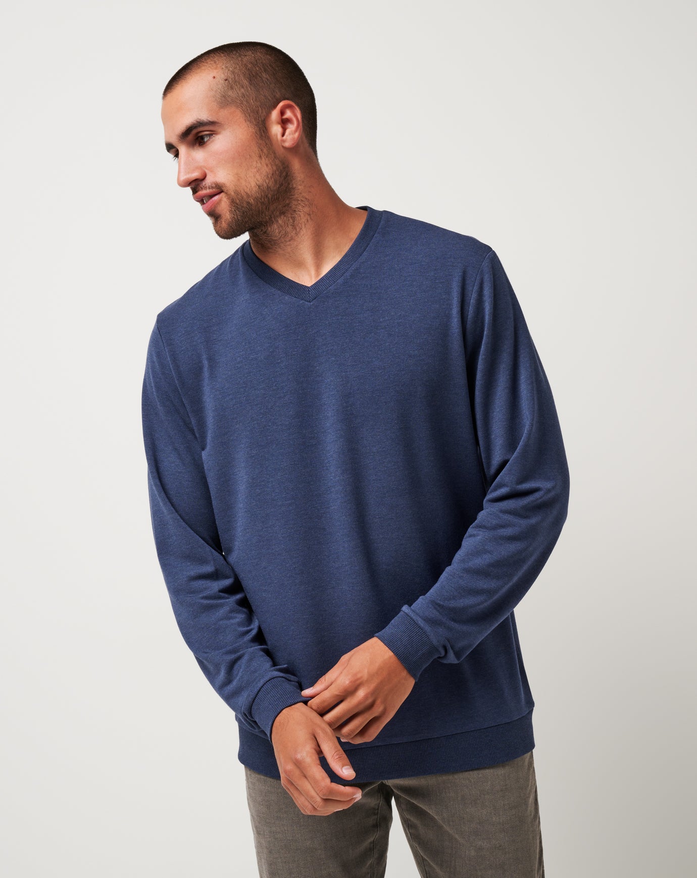 Amenities V-Neck Crew
