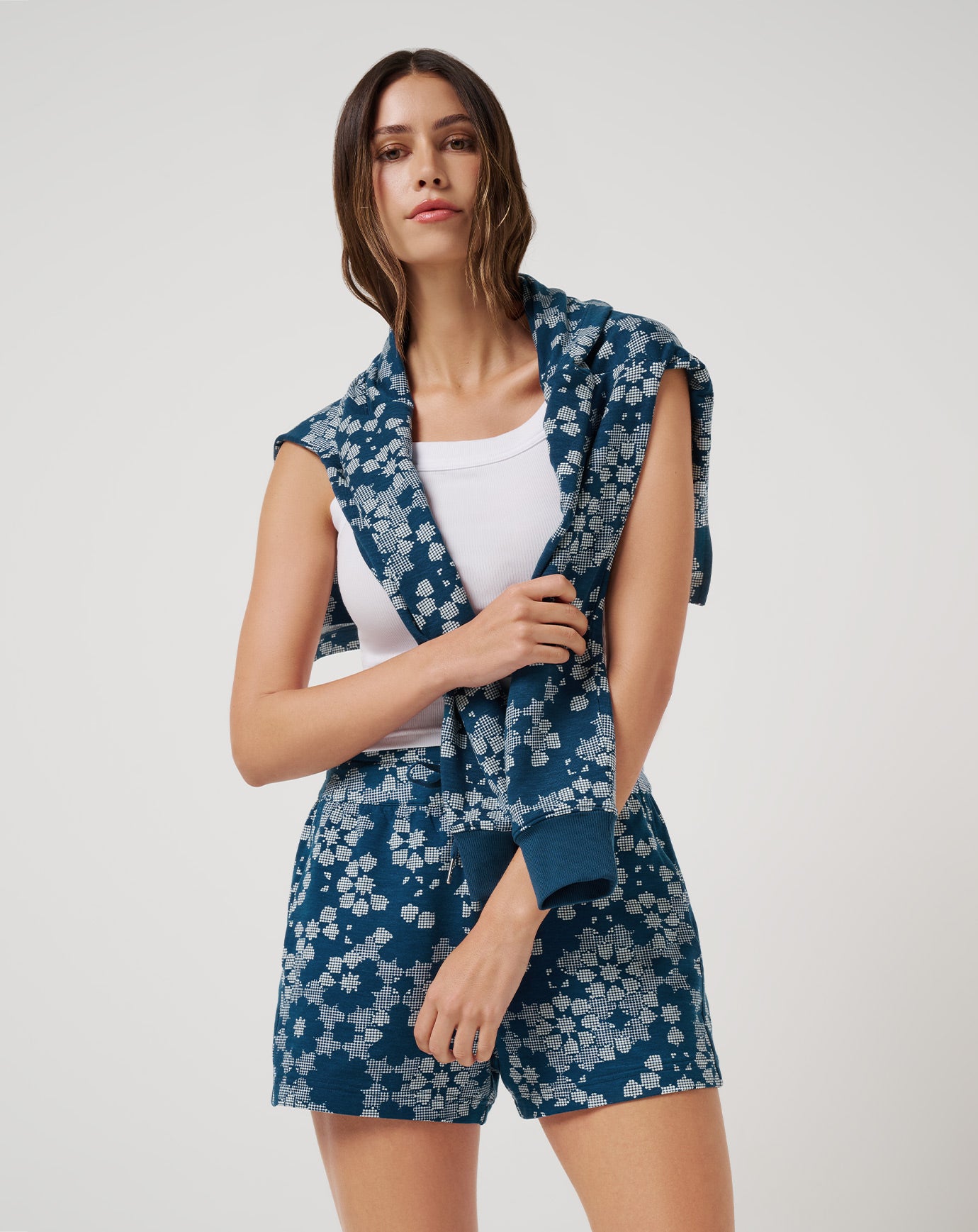Misted Meadow Cloud Short