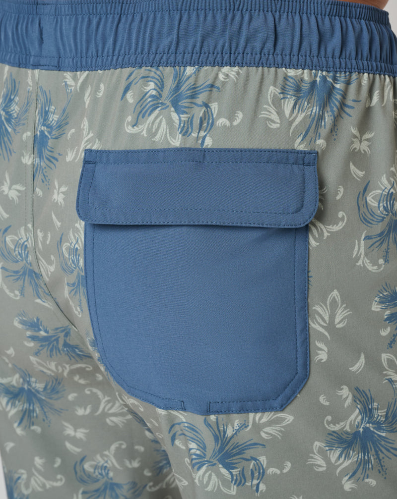 Ocean Opulence Boardshort 18In