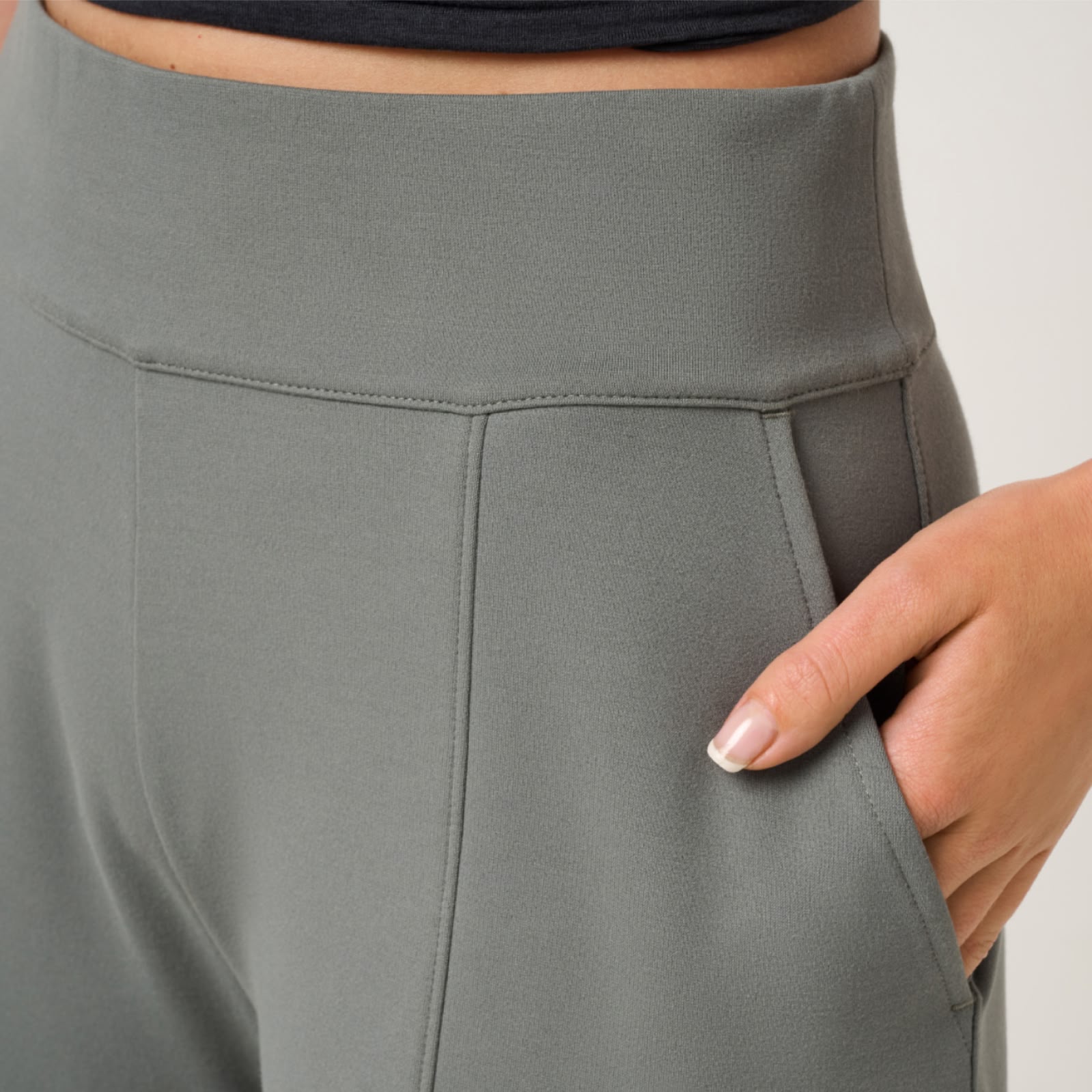 Center Front Leg Seams and Front Slant Pockets